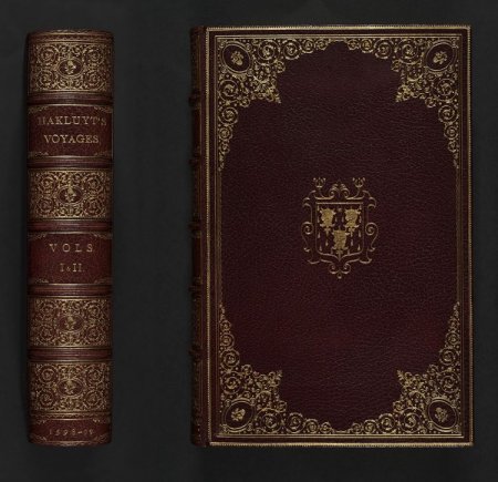 Обложка старинной книги