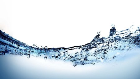 Брызги воды волна