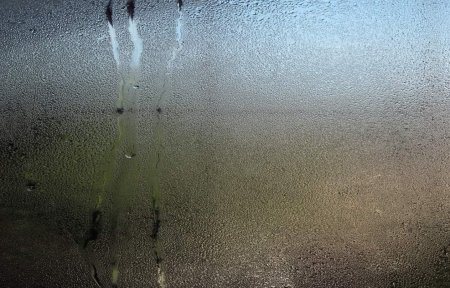 Запотевшее стекло