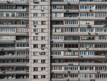 Фасад многоэтажки текстура