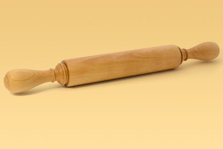 Скалка из дерева
