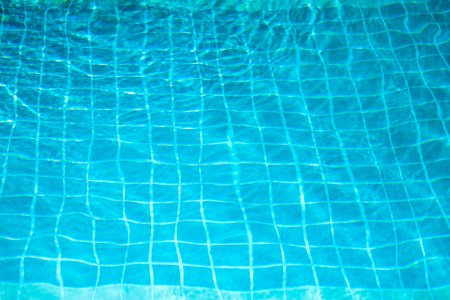 Вода в бассейне фон