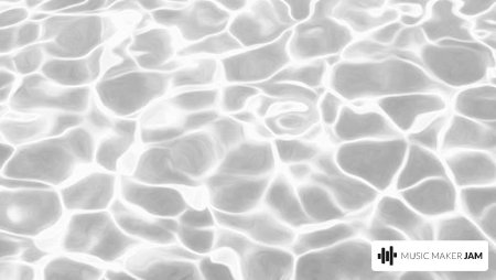 Блики от воды на стене