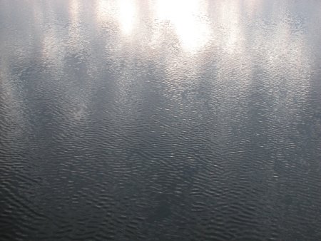 Зеркальная поверхность