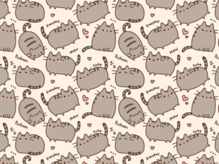 Котики на бежевом фоне