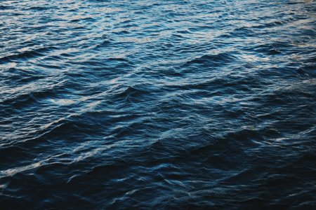 Водная гладь реки