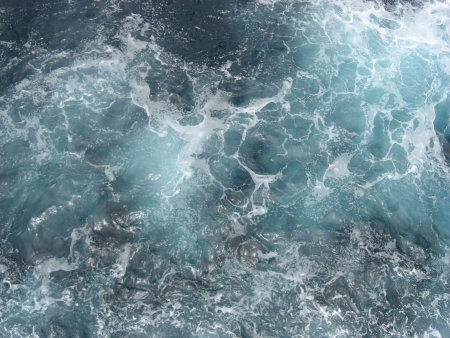 Вода сверху