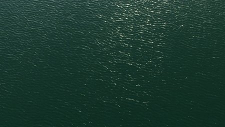 Вода сверху