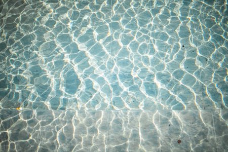 Вода сверху