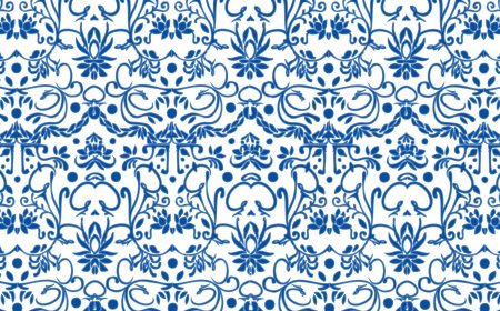 Голубой орнамент на белом фоне