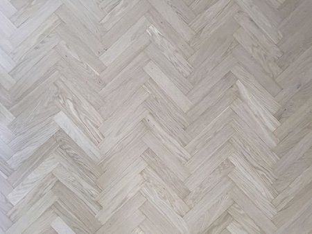 Линолеум Таркетт елочка паркет