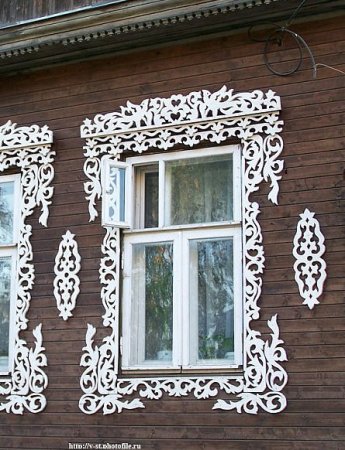 Резной орнамент по дереву