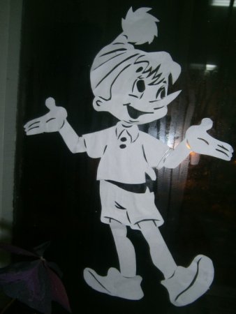 Вытанки сказочных героев на окна