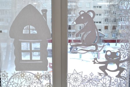 Новогодняя сказка на окне