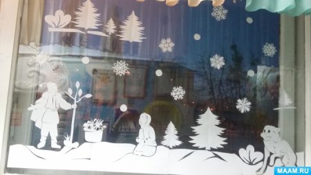 Новогодняя сказка на окне в детском саду
