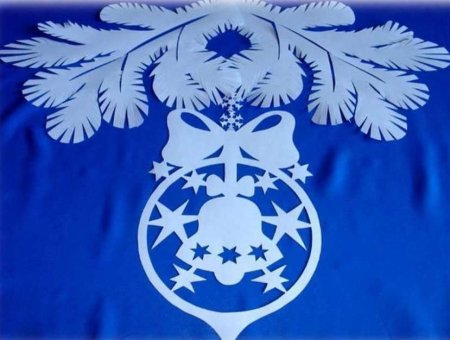 Бумажные на окно новогодние