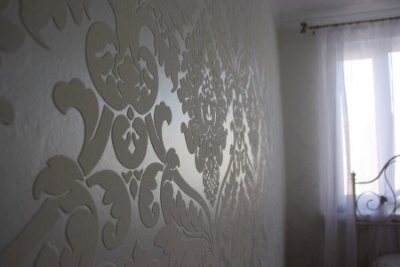 Обои с рисунком под шпаклевку
