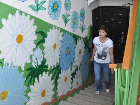 Украсить подъезд