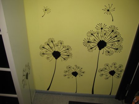 Трафаретные цветы для росписи стен