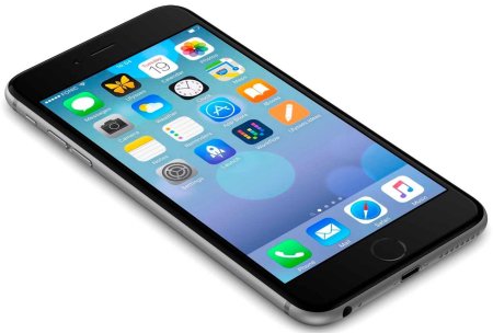 Смартфон на прозрачном фоне