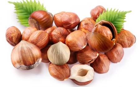 Лесной орех (Hazelnut)