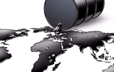 Нефть на белом фоне