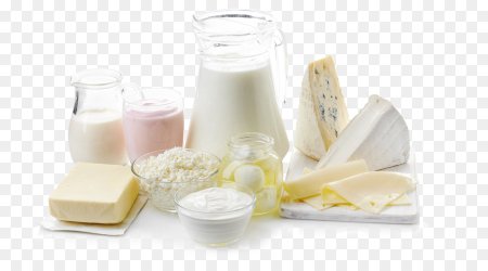 Молочные продукты на белом фоне