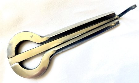 Национальный инструмент якутов хомус