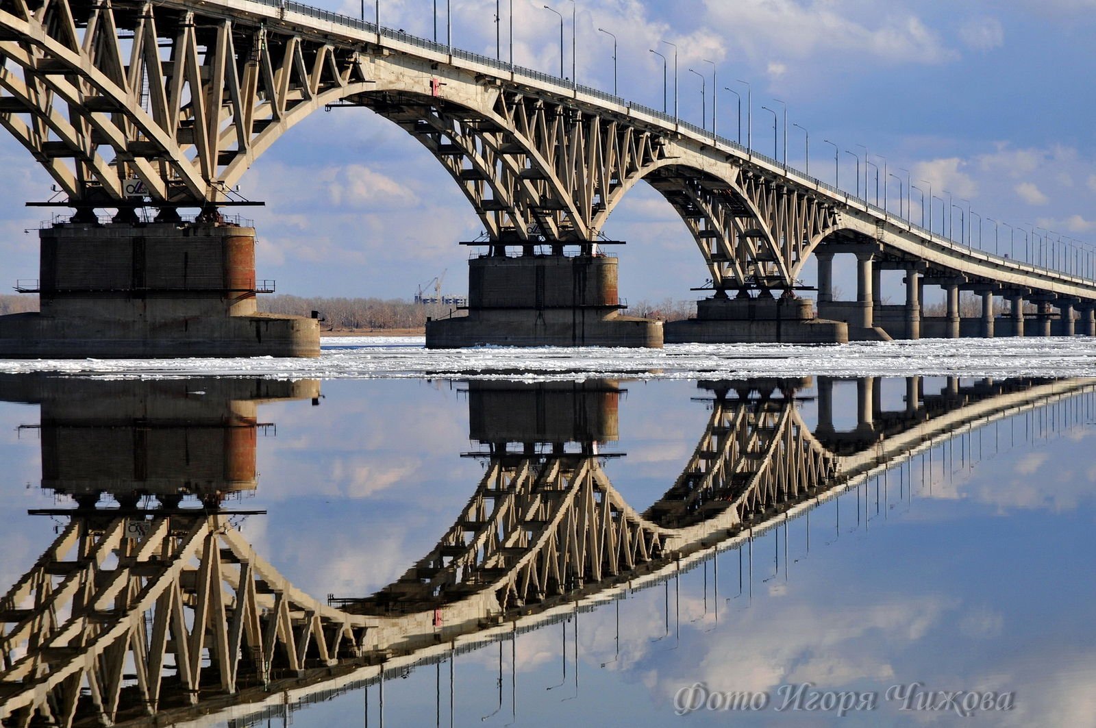 Энгельс мост через волгу. Саратов мост. Саратовский мост с Энгельса. Волга мост Саратов Энгельс.