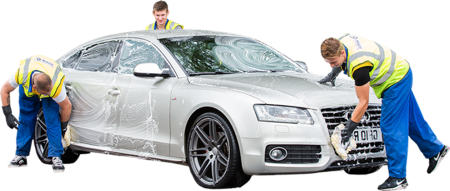 Мойка автомобиля на прозрачном фоне