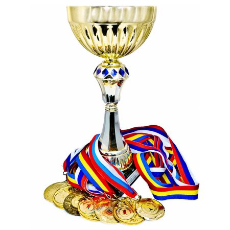Кубки и медали на белом фоне