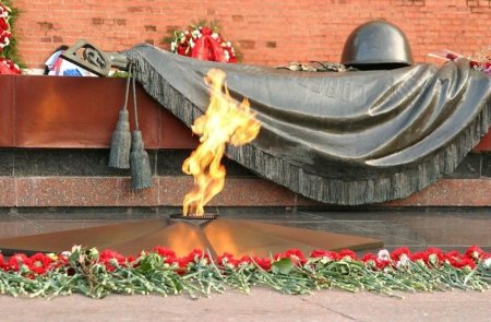 Стих Эдуард Асадов могила неизвестного солдата