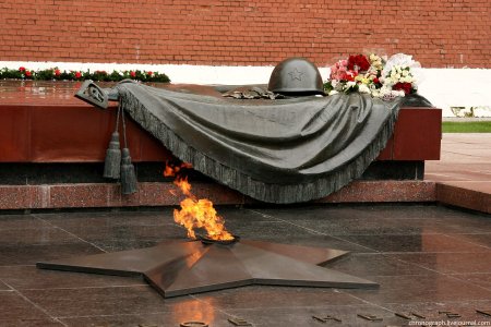 Памятник вечный огонь