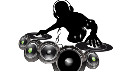 DJ на белом фоне