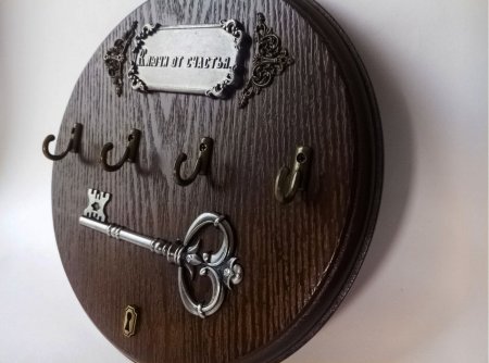 Ключница настенная