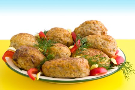 Куриные котлеты с начинкой