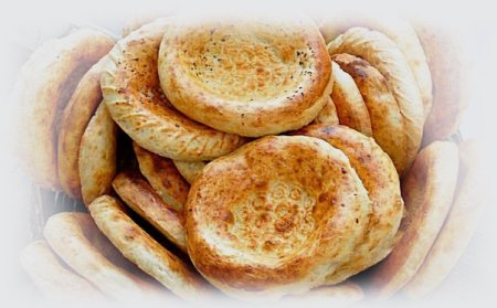 Узбекские тандырные лепешки вектор