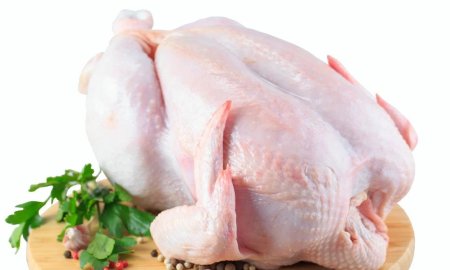Свежее мясо курица без фона