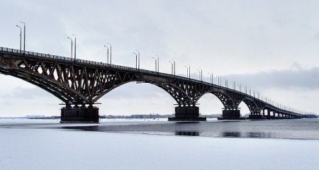 Саратовский мост через Волгу вектор