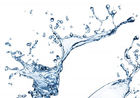 Вода капли брызги