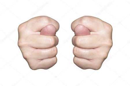 Грудь две фиги