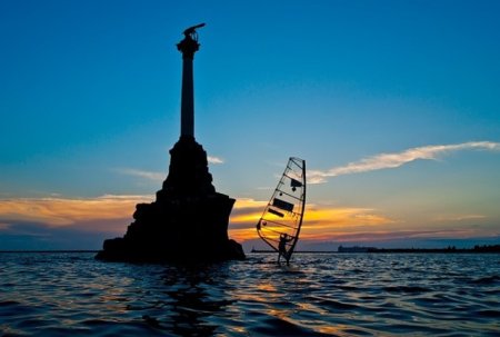 Севастополь памятник вектор