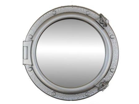 Иллюминатор корабля
