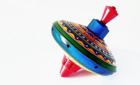 Юла волчок игрушка