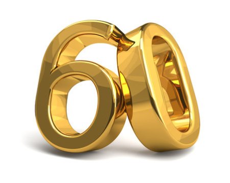 Золотая цифра 60 на прозрачном фоне