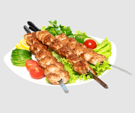 Куриный шашлык на шампурах