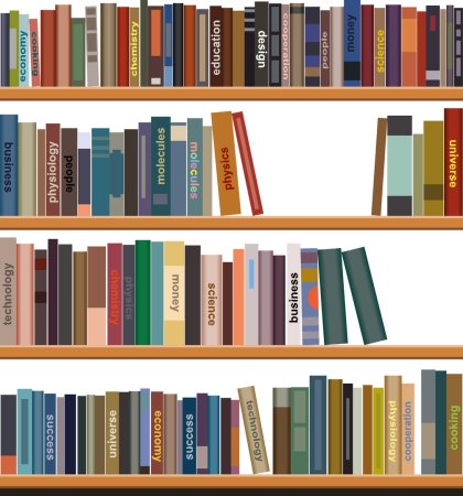 Стопка книг на полке