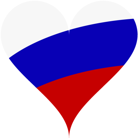 Российский флаг в форме сердца