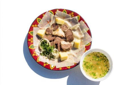 Казахское национальное блюдо бешбармак