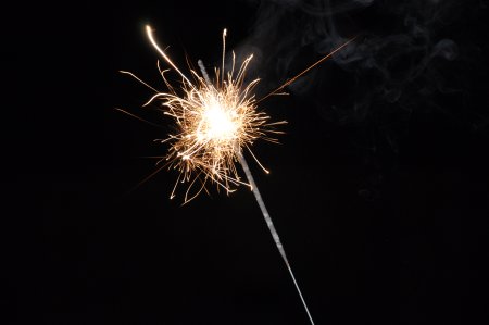Бенгальские огни картинка для детей